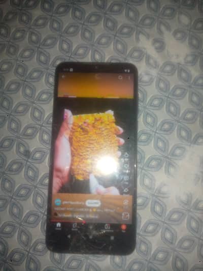 new set hai touch tota hai non pta hai Baki all ok hai