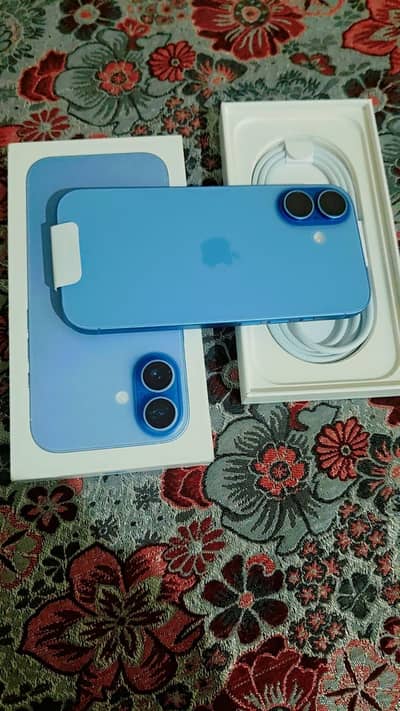 Iphone 17 Light Blue