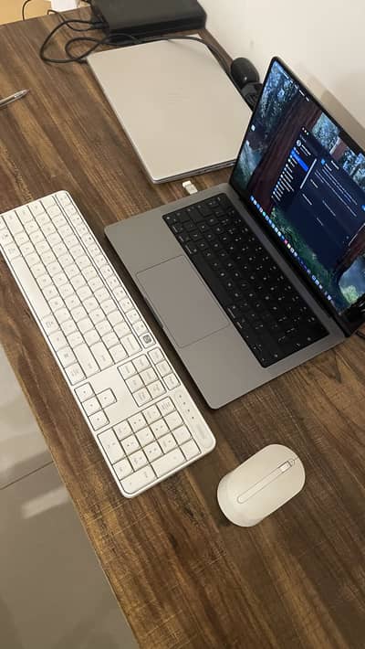 Mi wiress keyboard and mouse just like new