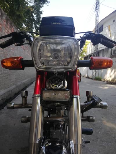 Safari self Start Bike . Orignal ram