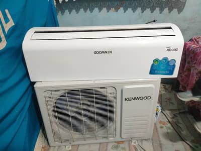 Kenwood  split ac Slightly used outer is ok read description