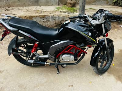 Suzuki GSX 125 – 2023 Model | Like Brand New Condition