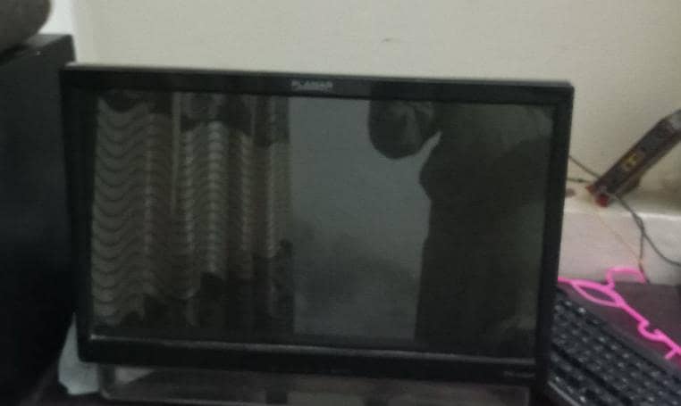 22 inch Touch LCD computer 0