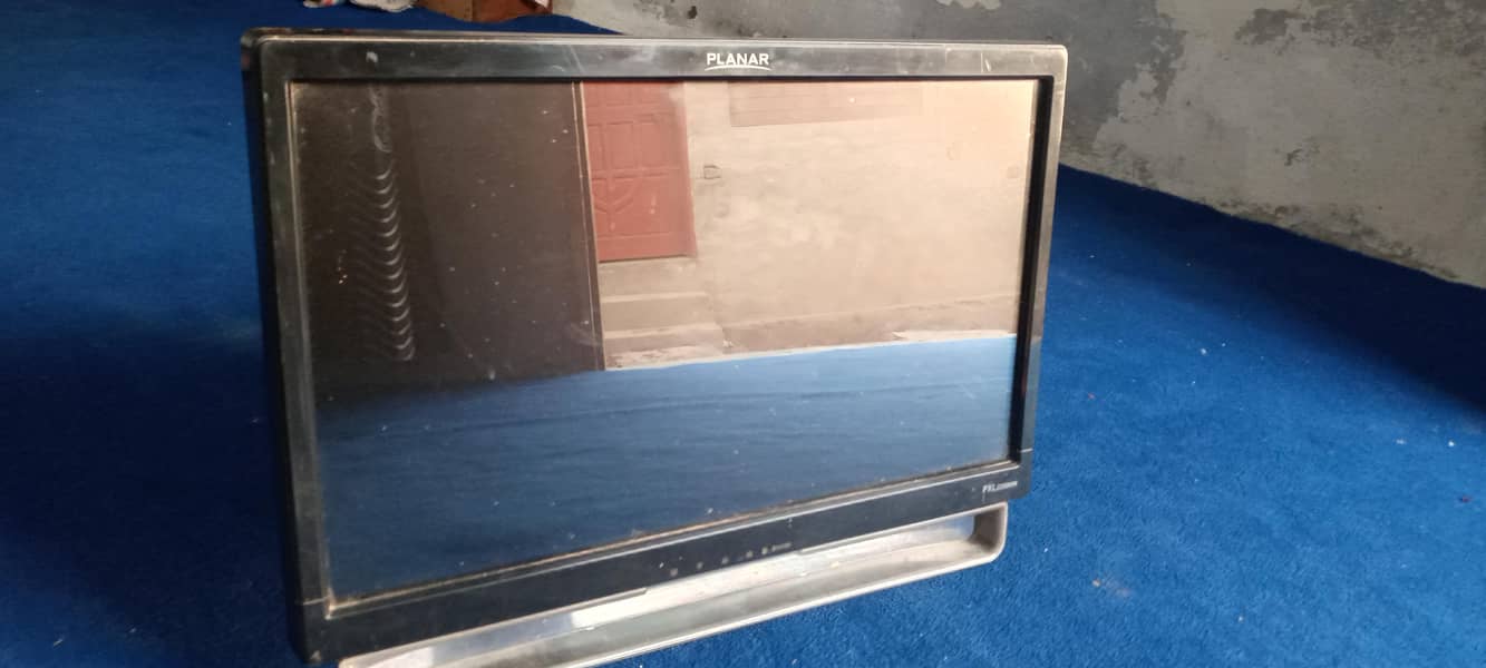 22 inch Touch LCD computer 3