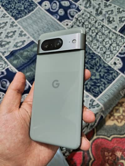 Google Pixel 8