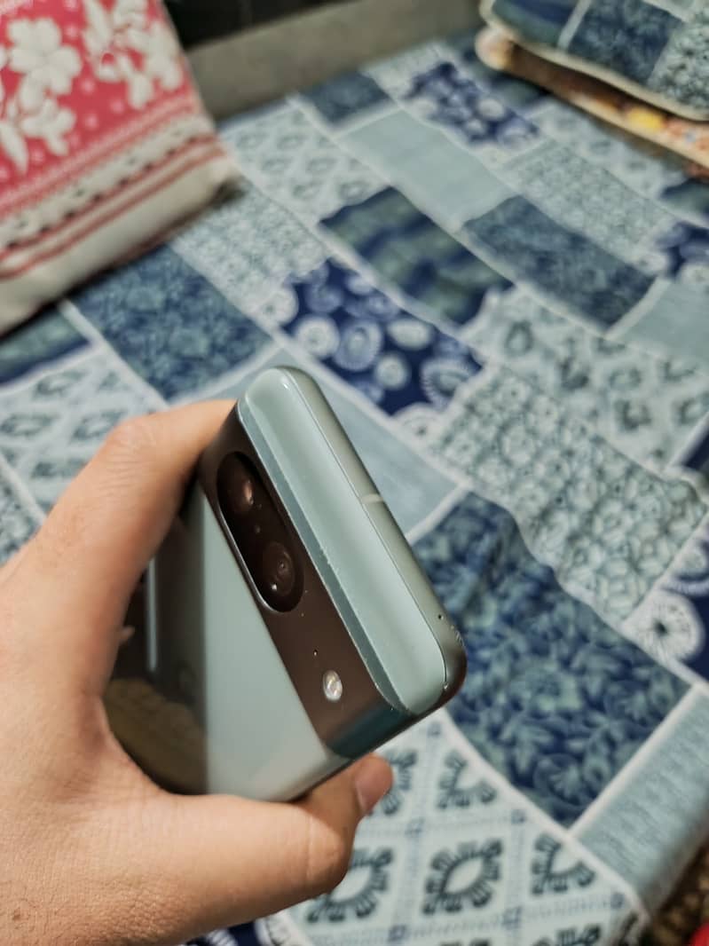 Google Pixel 8 pta 3