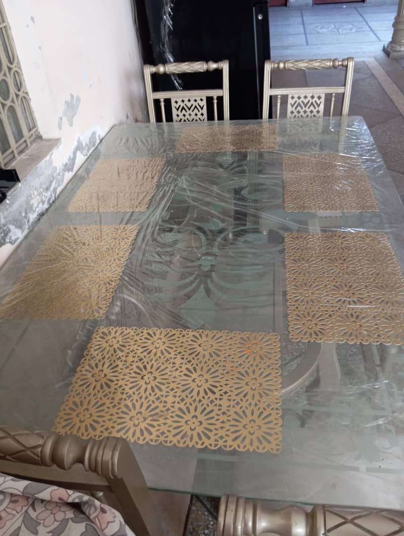 Dining table 3