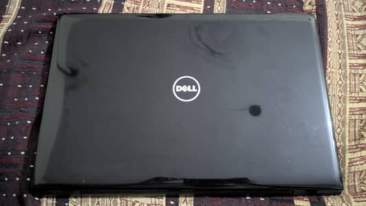 DELL INSPIRON 5759 ll  Good condition scratchless laptop