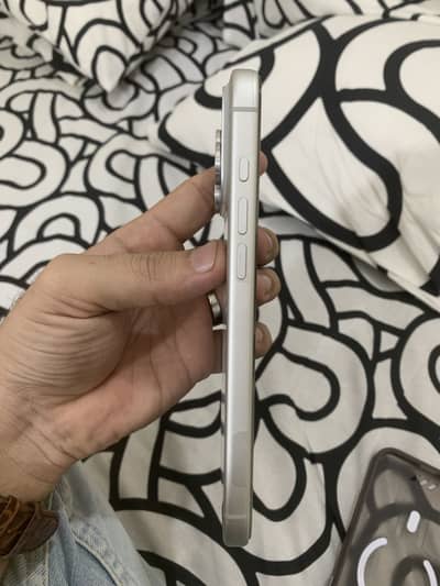 Iphone 17 pro max 256 fu with box cable