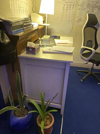 Premium quality Study Desk with 3 massive drawers