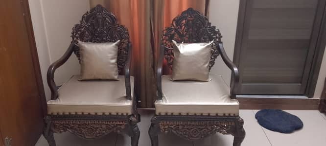 Five Seater Sofa Set With Center Table