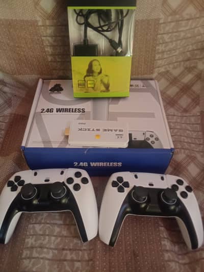 2.4 G Wirless Gaming Console