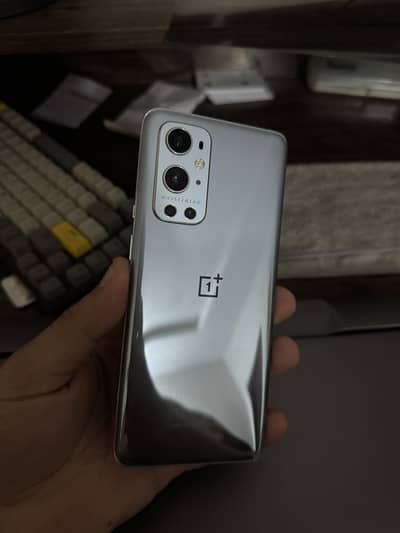 One Plus 9 Pro 12/256 PTA