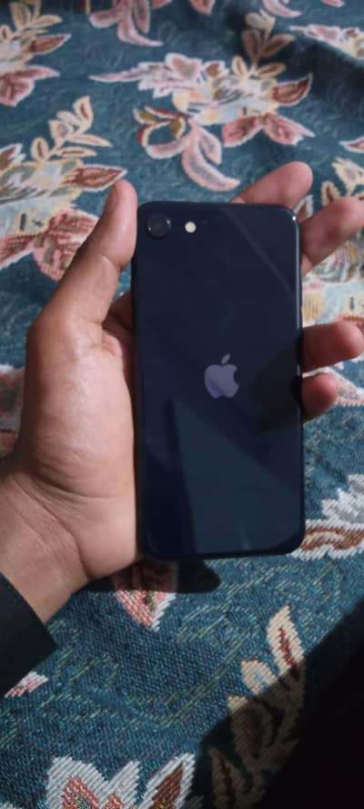 iPhone se 3rd generation