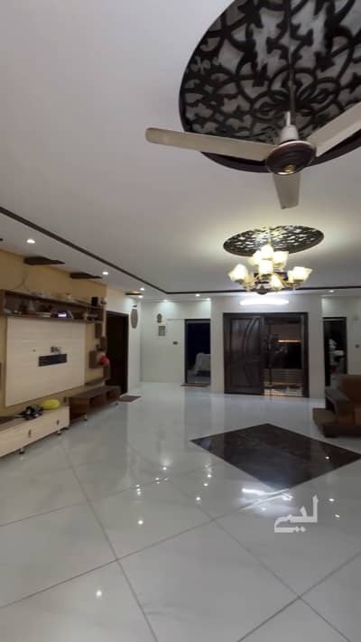 JORI 3 BED DD NEAR 4 MINAR BAHDURABAD