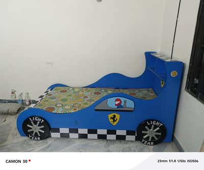 Kids bed