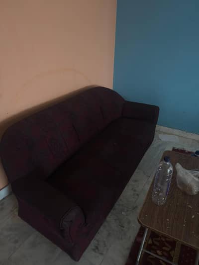 5-Seater Sofa Set Available – Slightly Used
