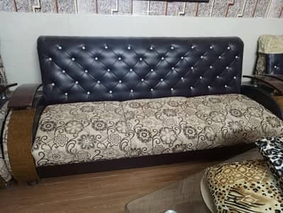 Selling 7 seater sofa set