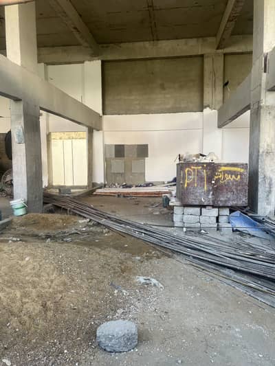 Showrooms At Main Food Street