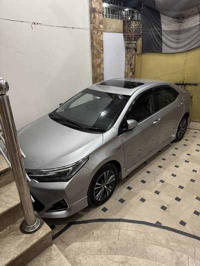 Toyota Corolla grande 2021 black interior