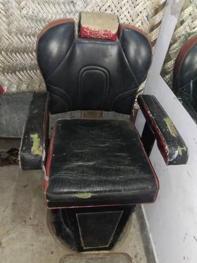 second hand chair 10 bye 8