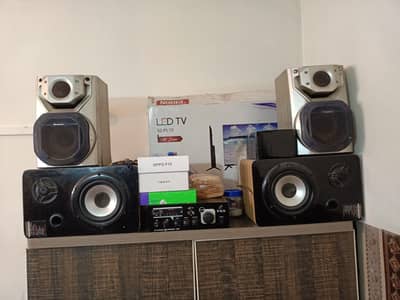 4 speakers with amp