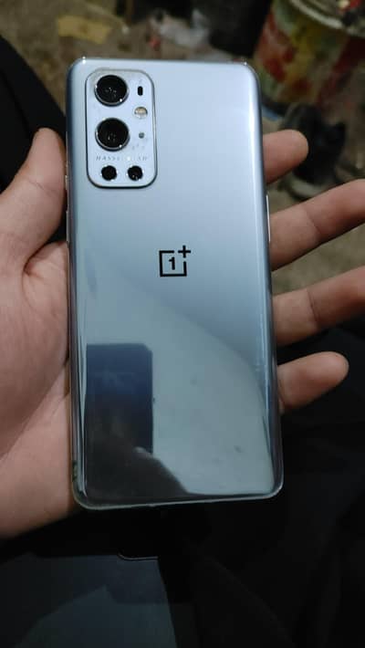 One plus 9pro 5G  8/128 sim working 10/10