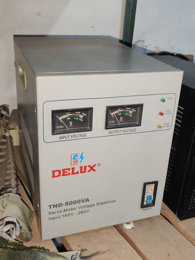 Delux TND-5000VA Servo Motor Voltage Stabilizer