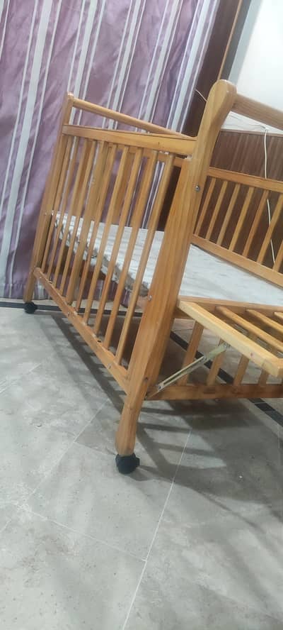 kids  bed wooden