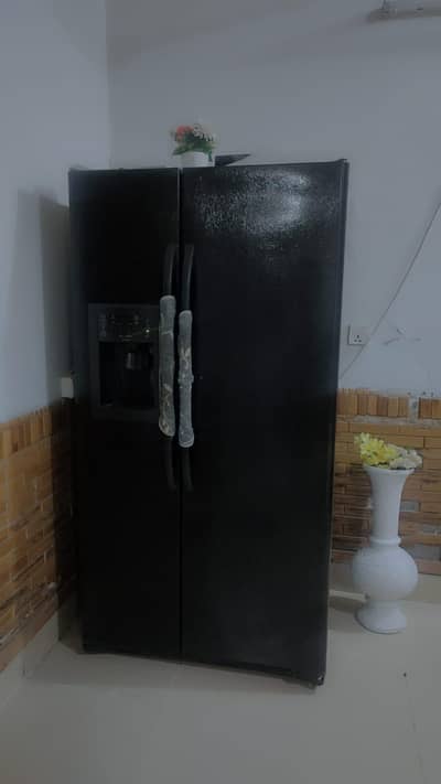 Sale of GE Refrigerator - Urgent