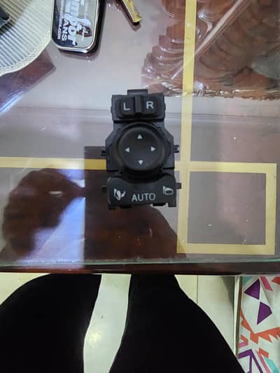 toyota raize rocky side mirror controls