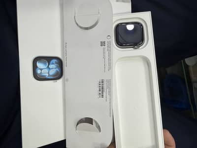 APPLE WATCH SERIES 11 46 MM GREY WATCH JUST BOX OPENED