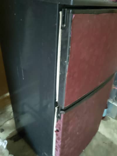 Fridge with excellent cooling gas recharged recently
