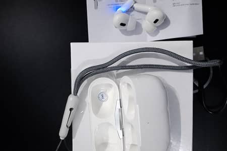 TWS Earbuds with Mic – Latest Model