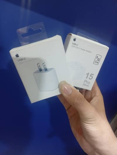 iPhone branded adapter available in pakistan