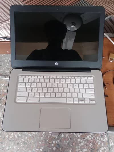 hp Chromebook window 10 | 4GB RAM  128 GB SSD