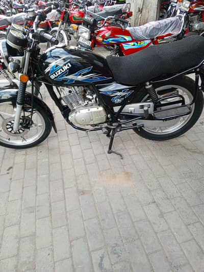Suzuki 150 2O22 special edition o346-8l82 869-