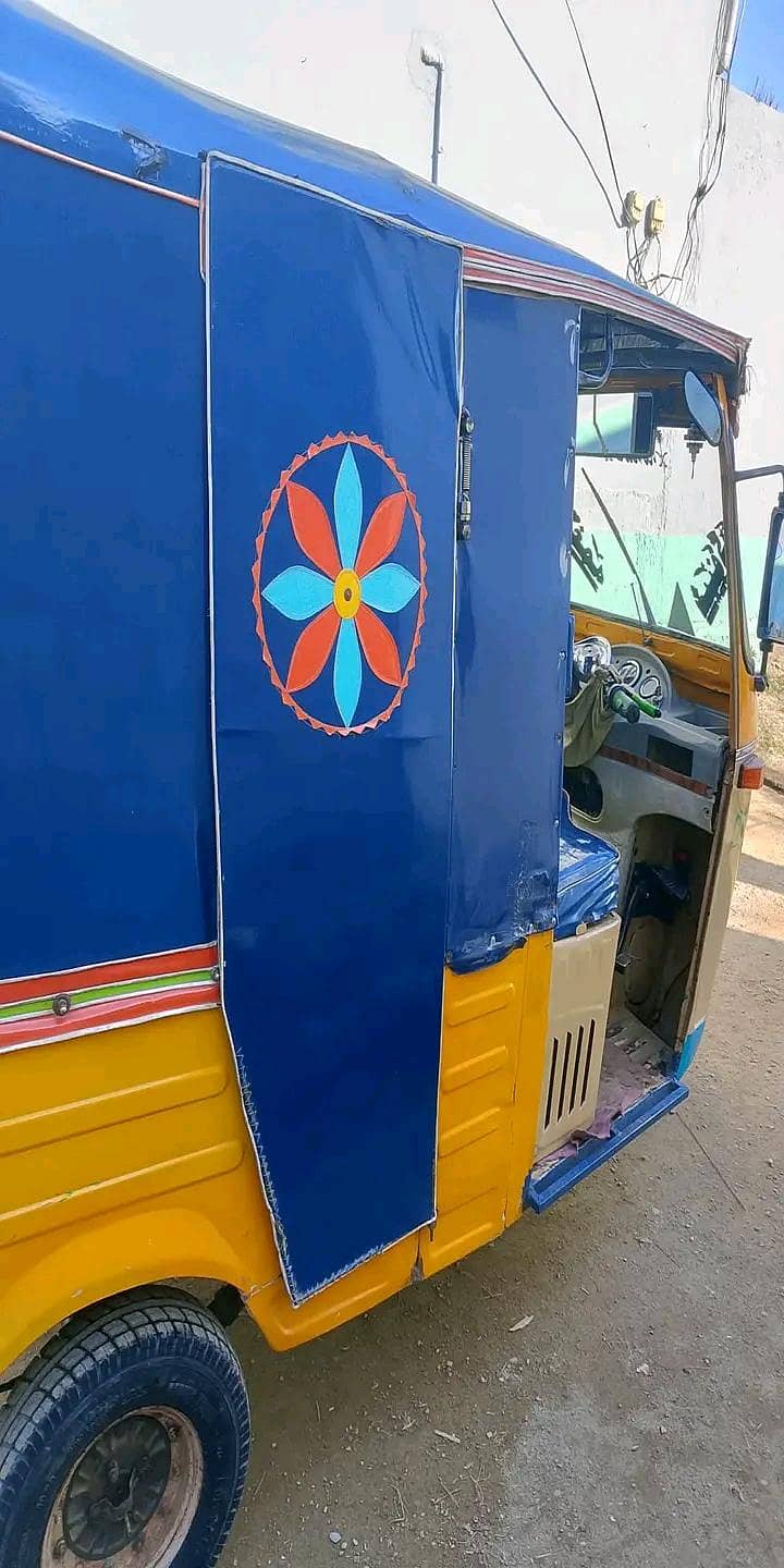 رکشہ برائے فروخت 6