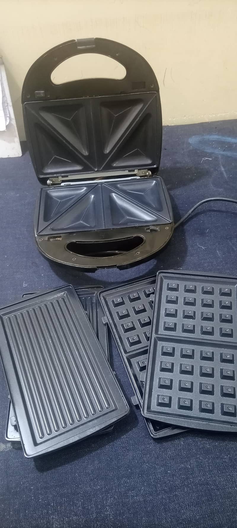 sandwich maker 0