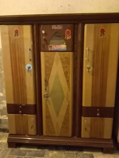 Iron Almari for cloth