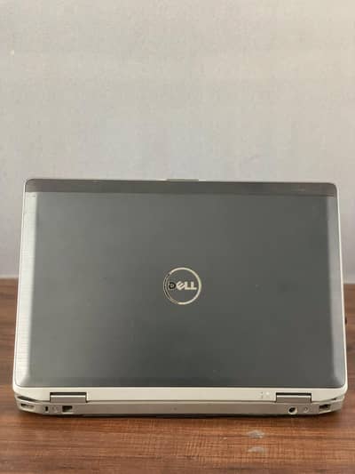 Dell latitude Coure i5 2nd generation