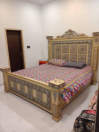 Bedroom furniture [Bed Set]
