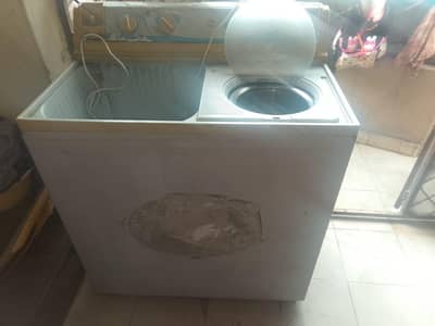 washing mashine  with  spiner