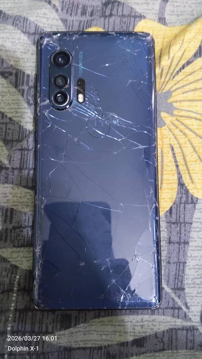 Motorola Edge Plus 2020 Crack Front back and Line and Spot Overall Ok