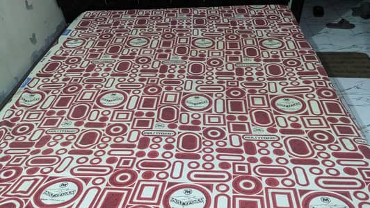 6/5.5 Feet Molty Foam Mattress