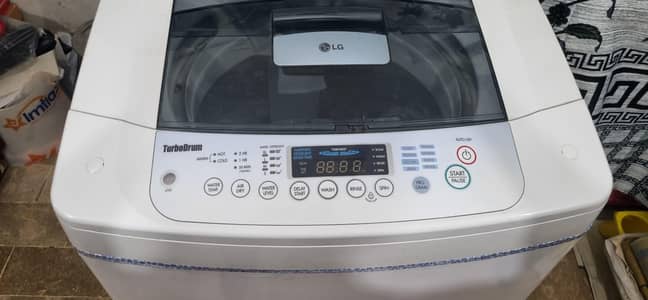 LG12kg. Fully Automatic Washing machine + Dryer.
