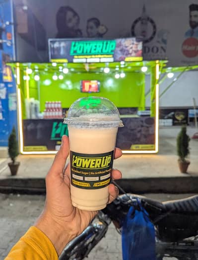 ایک شیف لڑکے کی ضرورت ہے جو پھلوں کے جوس اور ملک شیک بنا سکے شاپ کےڈ