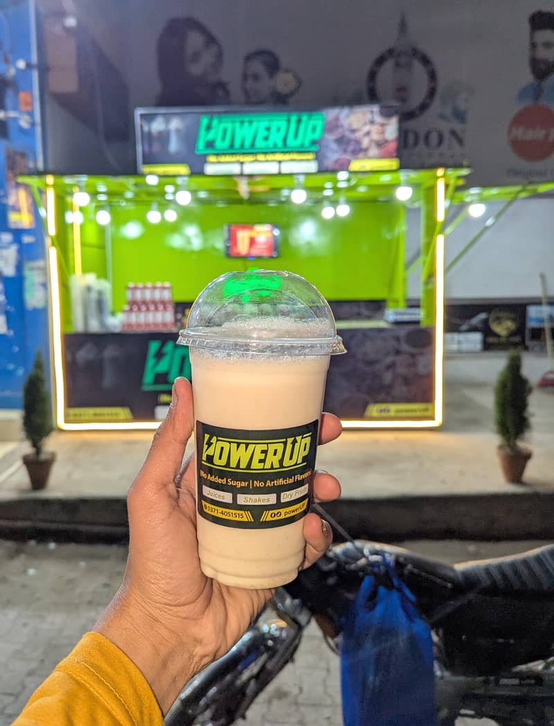 ایک شیف لڑکے کی ضرورت ہے جو پھلوں کے جوس اور ملک شیک بنا سکے شاپ کےڈ 0