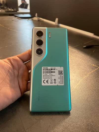 brand new mobile for sale tecno camon 40 pro