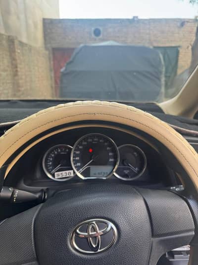 Toyota Corolla Gli 2017 Automatic Transmission Black Colour